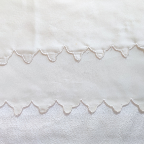 Vintage Classic Parisian Ivory Full Slip-Dress 1950's Satin Bell-Drop Hemline - Picture 10 of 15